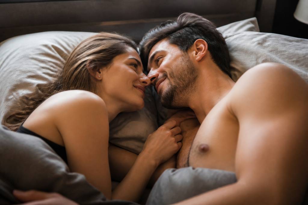 Comment oser la nouveauté au lit sans perdre la complicité du couple